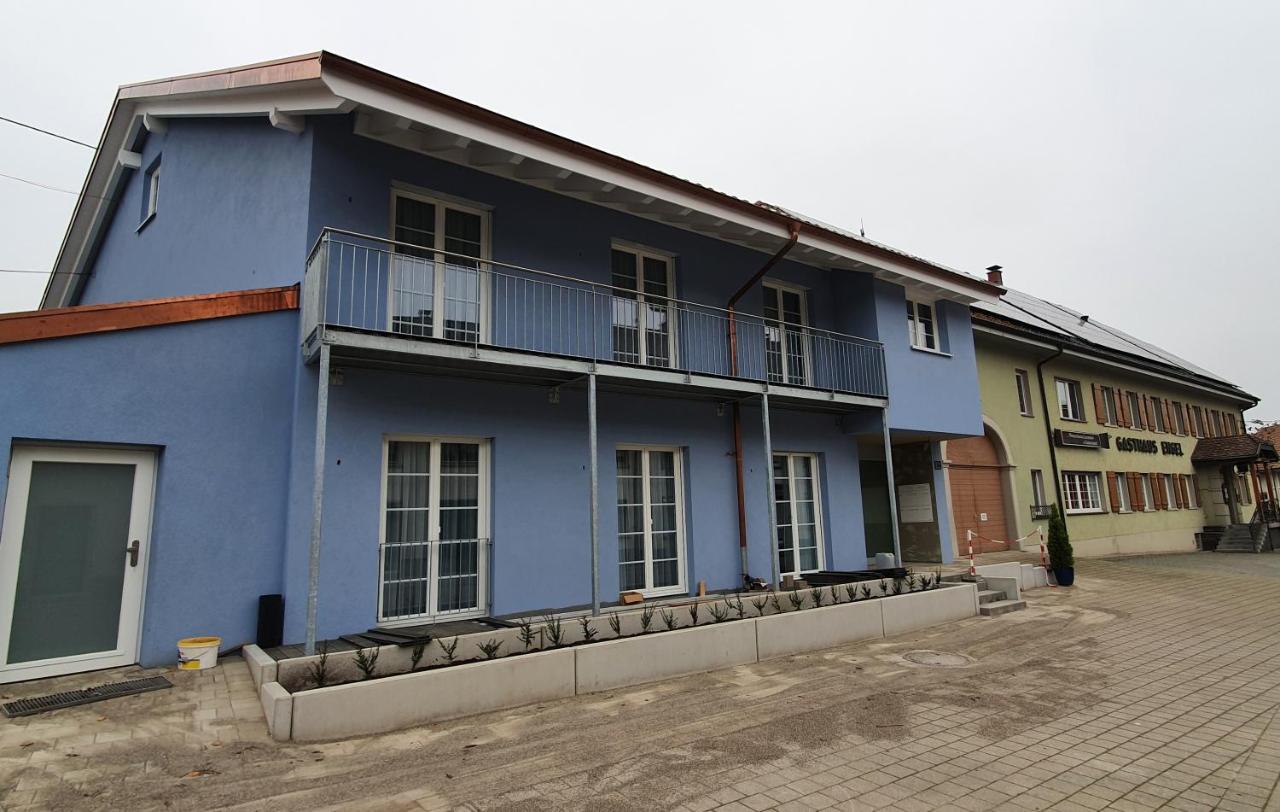 Hotel-Gasthaus Engel Luttingen 劳芬博格 外观 照片